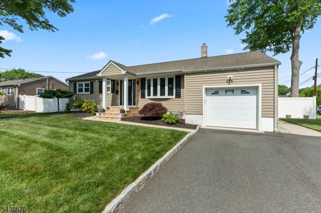 57 Desna St, Piscataway Twp., NJ 08854
