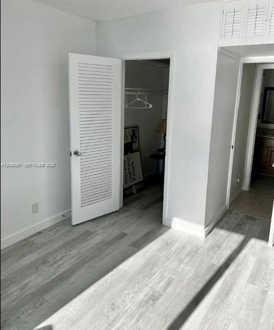 1116 Lake Terrace 205, Boynton Beach, FL 33426