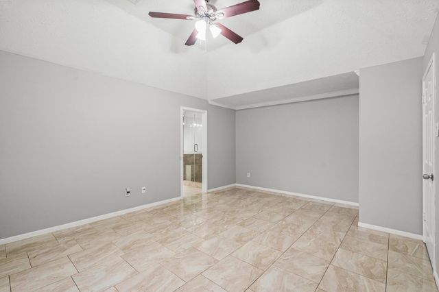 20518 Serringdon Drive, Katy, TX 77449