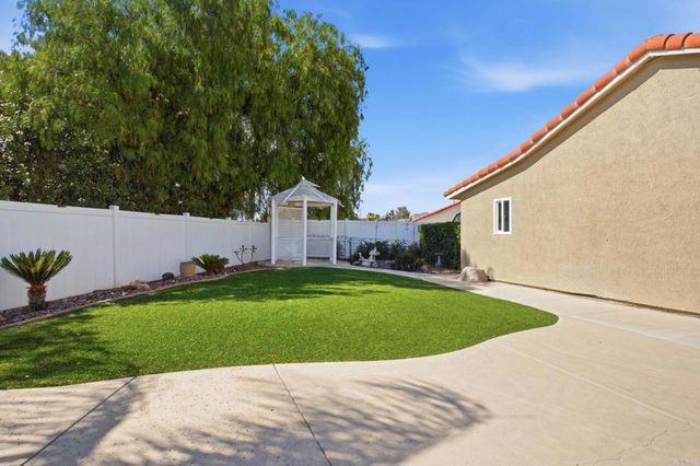 35369 Chiwi Circle, Wildomar, CA 92595