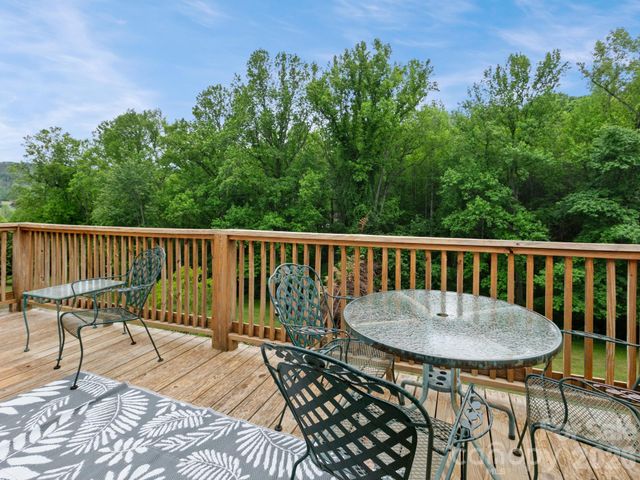 38 Brown Lynch Road, Candler, NC 28715