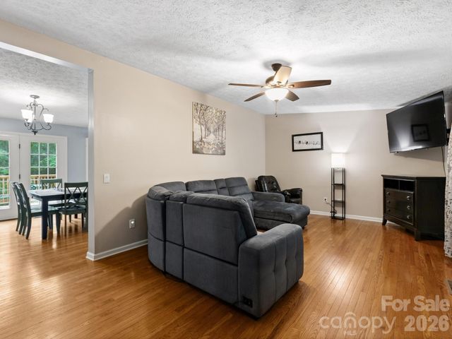 38 Brown Lynch Road, Candler, NC 28715