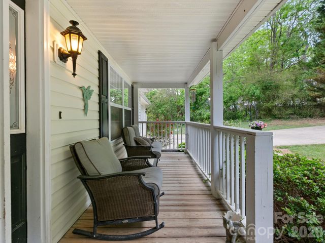 38 Brown Lynch Road, Candler, NC 28715