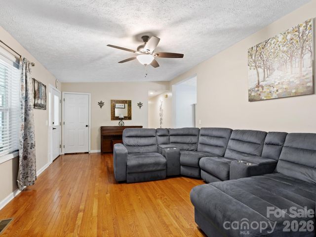 38 Brown Lynch Road, Candler, NC 28715