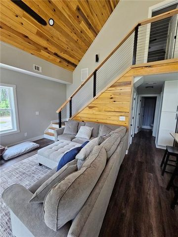 2595 Omaha Drive, Elberton, GA 30635