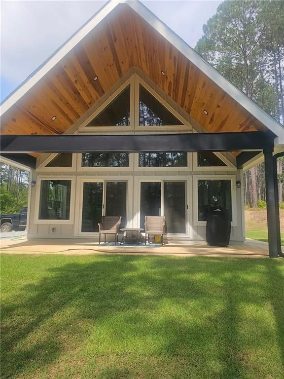 2595 Omaha Drive, Elberton, GA 30635