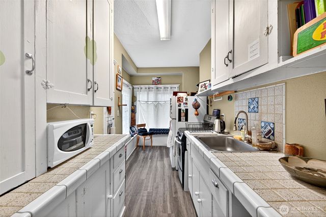 132 30th Avenue, Seattle, WA 98122