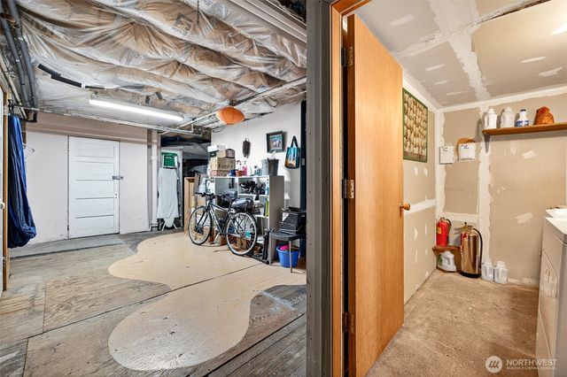 132 30th Avenue, Seattle, WA 98122