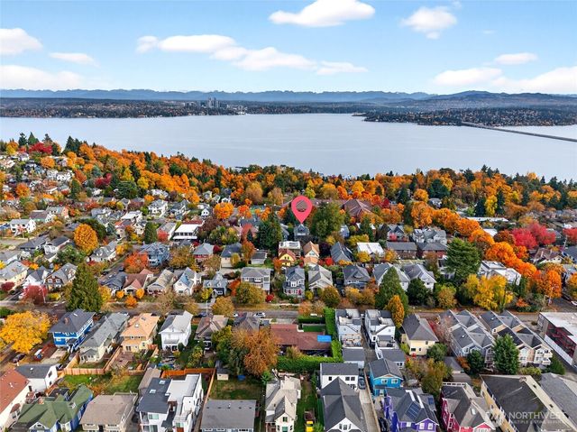 132 30th Avenue, Seattle, WA 98122