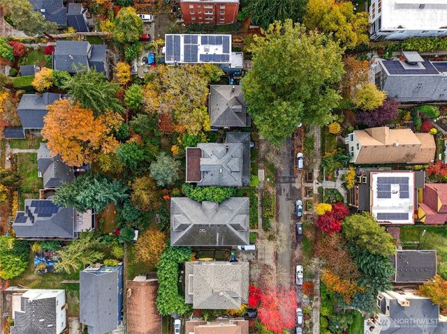 132 30th Avenue, Seattle, WA 98122