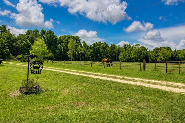 2039 Bentz Road, Wadmalaw Island, SC 29487