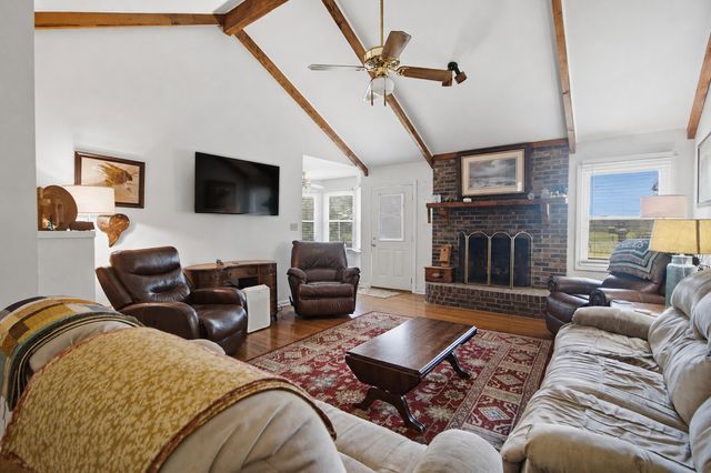 2039 Bentz Road, Wadmalaw Island, SC 29487