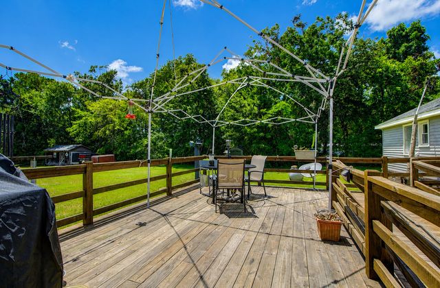 2039 Bentz Road, Wadmalaw Island, SC 29487