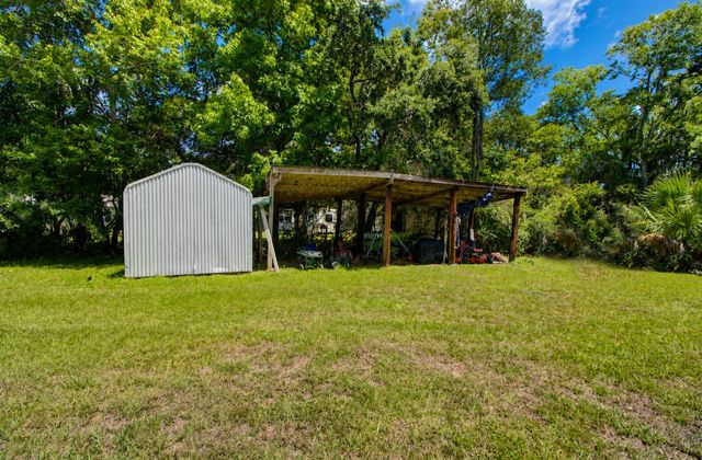 2039 Bentz Road, Wadmalaw Island, SC 29487