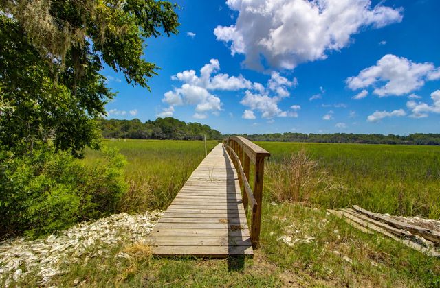 2039 Bentz Road, Wadmalaw Island, SC 29487