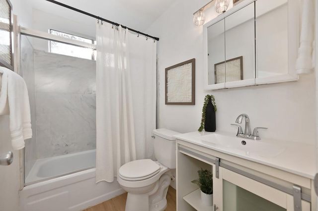 9757 Beachwood Dr, Orangevale, CA 95662