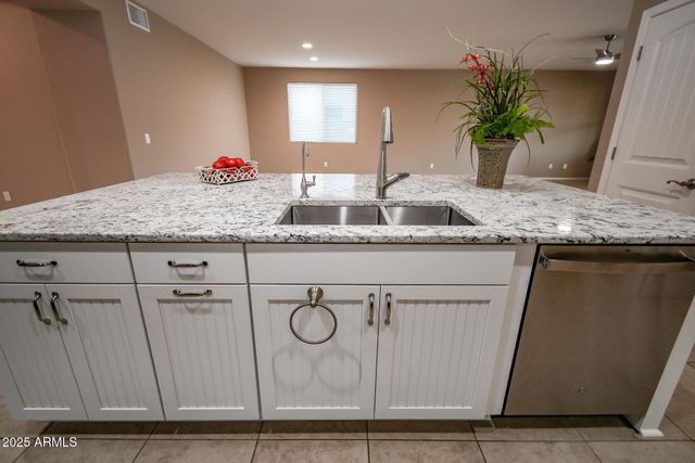 2418 W ANGEL Way, San Tan Valley, AZ 85144