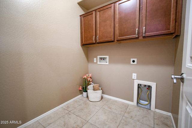 2418 W ANGEL Way, San Tan Valley, AZ 85144