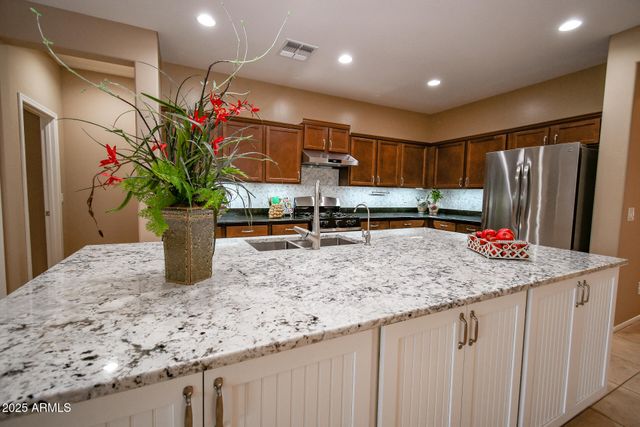 2418 W ANGEL Way, San Tan Valley, AZ 85144