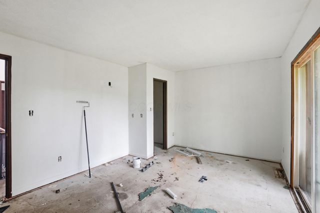 2850 Stonecreek Court, Columbus, OH 43224