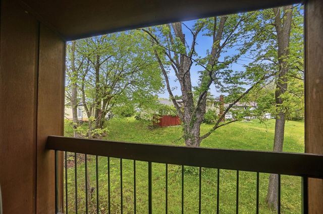 2850 Stonecreek Court, Columbus, OH 43224