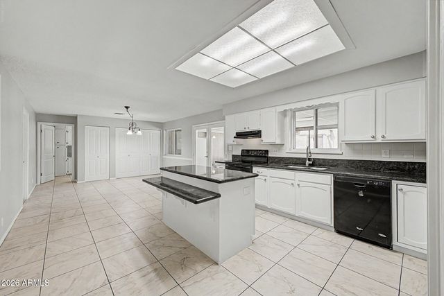1256 W DEVONSHIRE Street, Mesa, AZ 85201