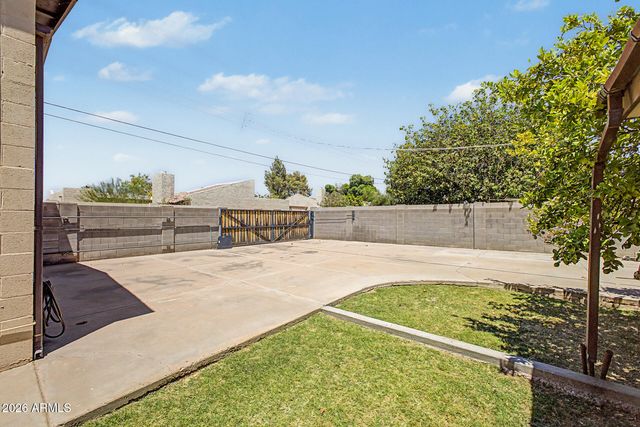 1256 W DEVONSHIRE Street, Mesa, AZ 85201