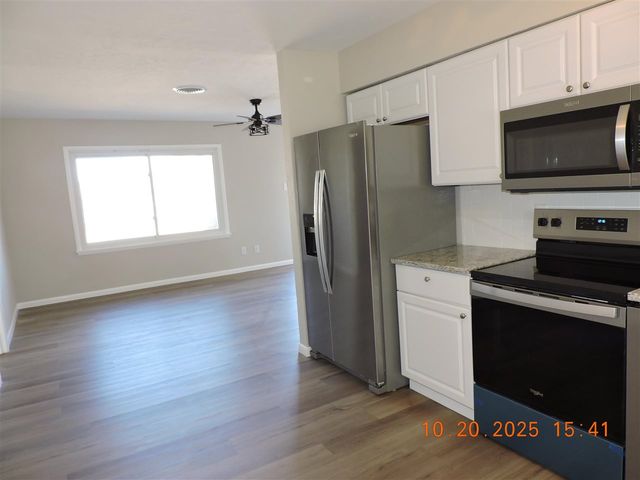 3802 NW Columbia Ave, Lawton, OK 73505