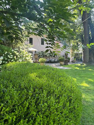 2461 Salt Point Turnpike, Clinton Corners, NY 12514