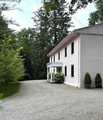 2461 Salt Point Turnpike, Clinton Corners, NY 12514