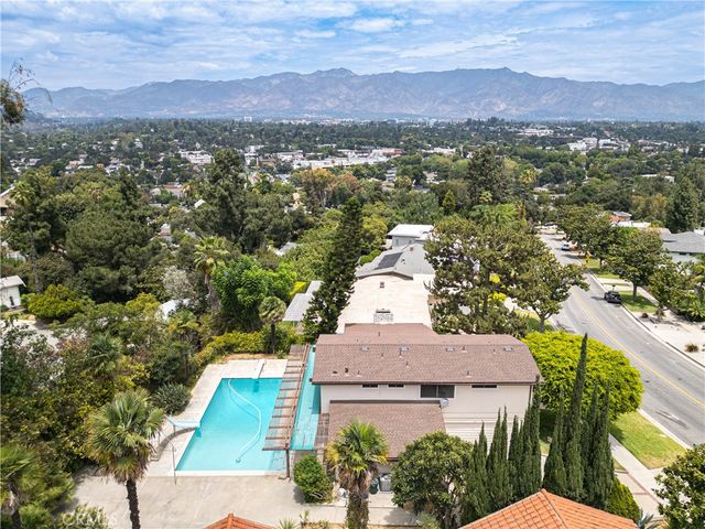 1319 Via Del Rey, South Pasadena, CA 91030