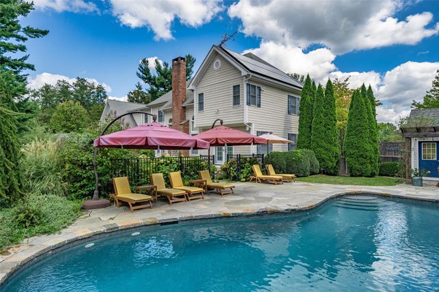 3 Twin Knolls Drive, Katonah, NY 10536