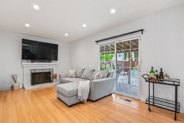 2456 Kenoga Drive, San Jose, CA 95121