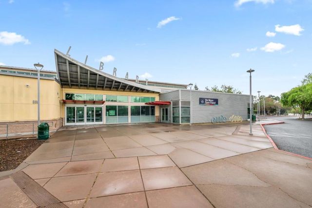 2456 Kenoga Drive, San Jose, CA 95121