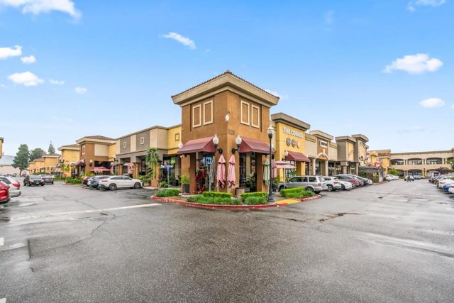 2456 Kenoga Drive, San Jose, CA 95121