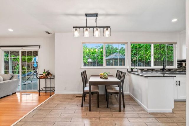 2456 Kenoga Drive, San Jose, CA 95121