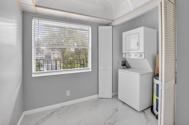 14701 Cumberland Drive 2080, Delray Beach, FL 33446