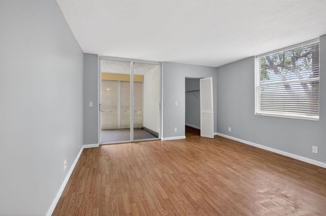 14701 Cumberland Drive 2080, Delray Beach, FL 33446