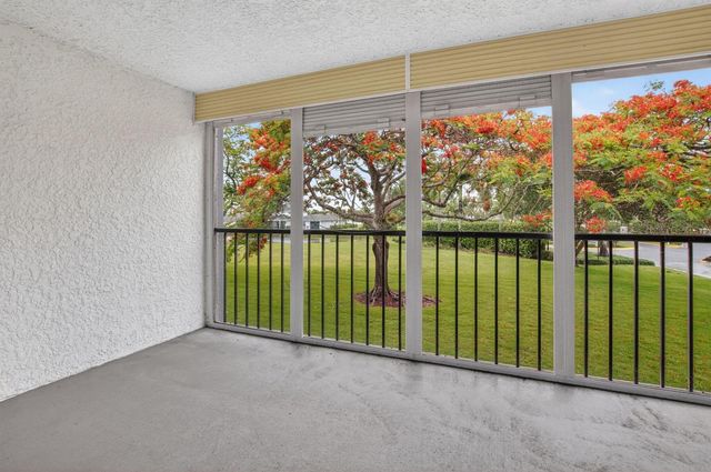 14701 Cumberland Drive 2080, Delray Beach, FL 33446