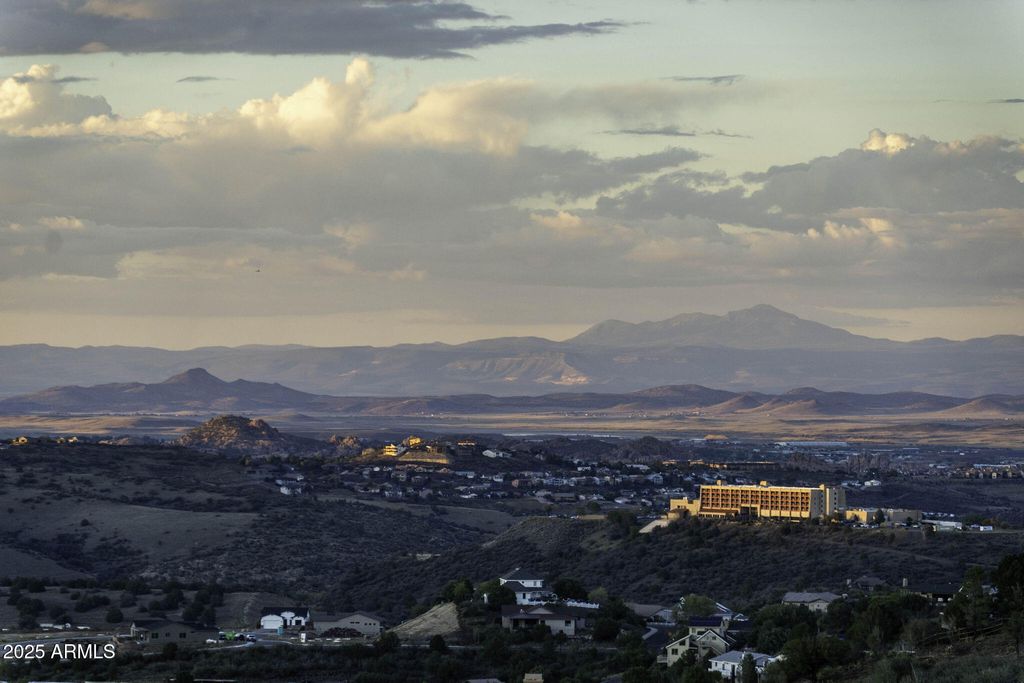 855 City Lights Lights, Prescott, AZ 86303