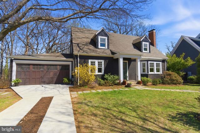 2307 N WAKEFIELD ST, Arlington, VA 22207