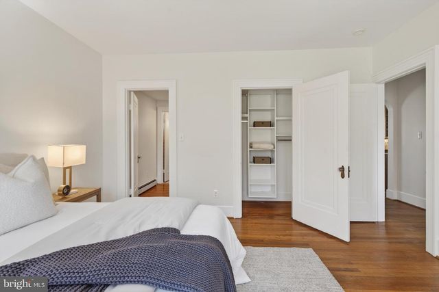 2307 N WAKEFIELD ST, Arlington, VA 22207