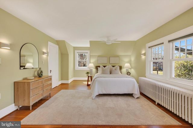 2307 N WAKEFIELD ST, Arlington, VA 22207