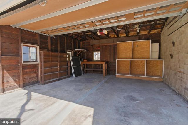 2307 N WAKEFIELD ST, Arlington, VA 22207