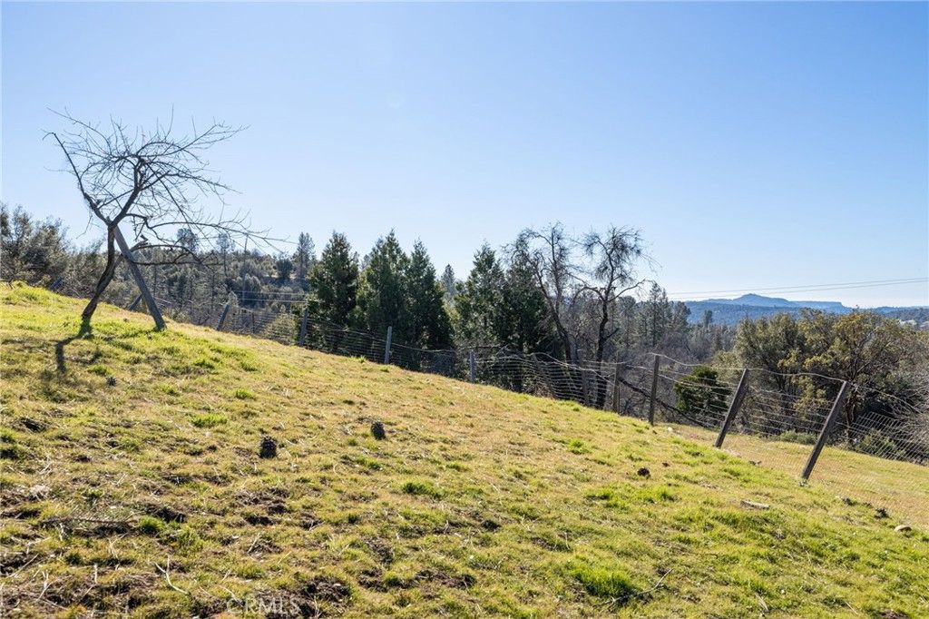 Image 29 of property listing at 33030 Road 233, North Fork, CA 93643