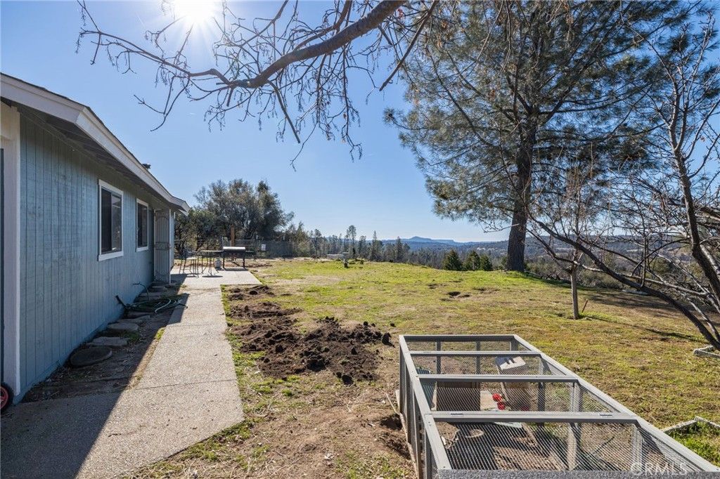 Image 39 of property listing at 33030 Road 233, North Fork, CA 93643