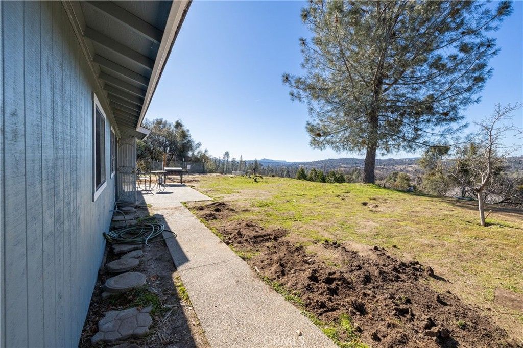 Image 42 of property listing at 33030 Road 233, North Fork, CA 93643