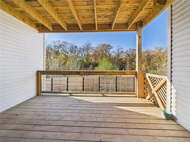 110 Newberry Court, Knob Noster, MO 65336