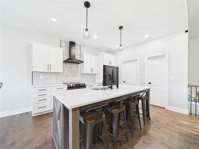 110 Newberry Court, Knob Noster, MO 65336