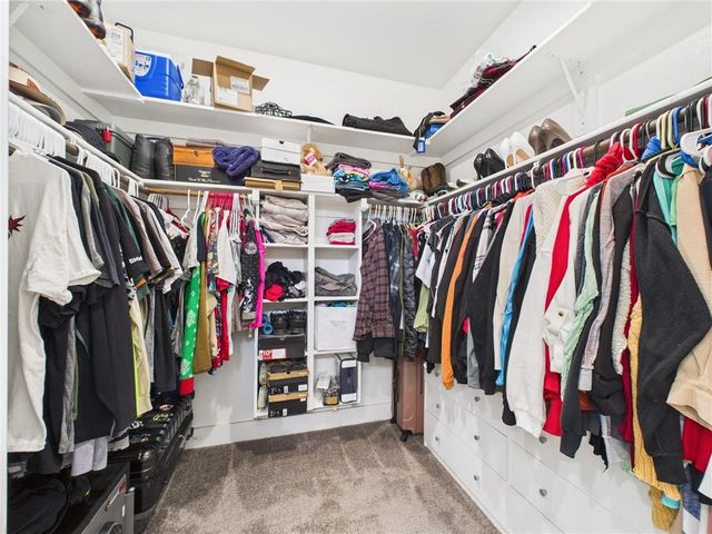 110 Newberry Court, Knob Noster, MO 65336